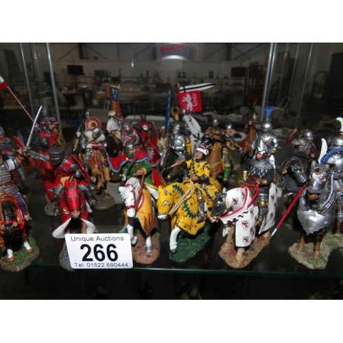 266 - Approximately 20 Del Prado mounted Knights