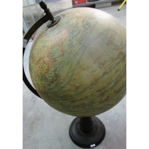 371 - An early 20th century terrestrial globe by J Forest, Paris, 40,000,000, 1mm to 40km

Poor condition,... 