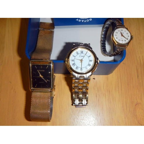 165 - A ladies Rotary wristwatch, gents Limit wristwatch & a Accurist gents quartz wristwatch