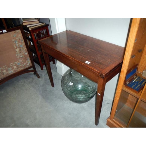 53 - A card table