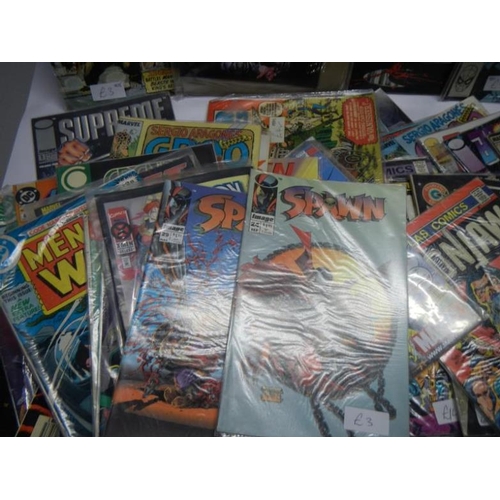 51 - A collection of Marvel and independent comics including Spawn, Moon Knight, Groo, Thor, New Mutants ... 