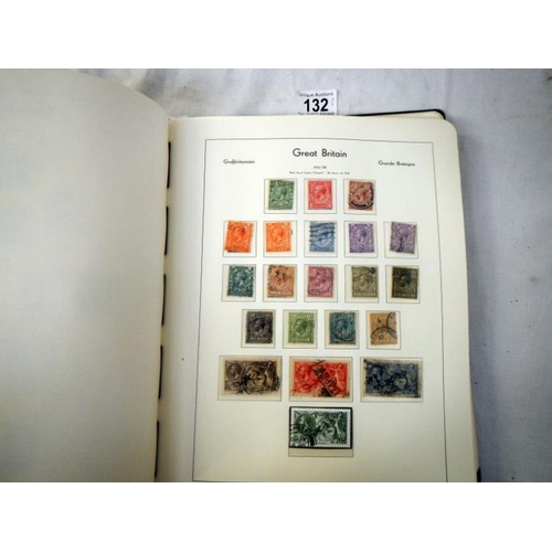 132 - Stamps - 2 albums of c19th and c20th stamps covering Victoria to Elizabeth II including Penny Black,... 