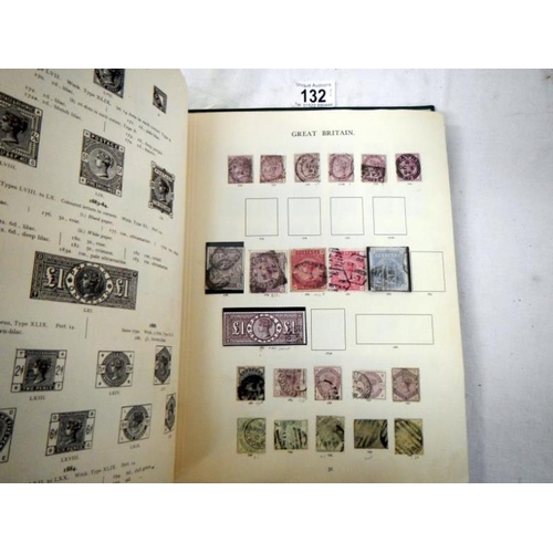 132 - Stamps - 2 albums of c19th and c20th stamps covering Victoria to Elizabeth II including Penny Black,... 