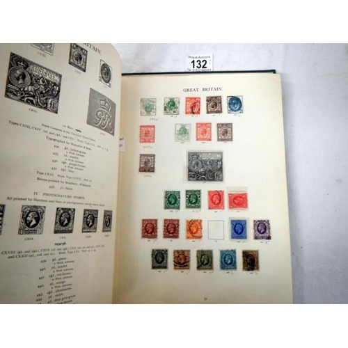 132 - Stamps - 2 albums of c19th and c20th stamps covering Victoria to Elizabeth II including Penny Black,... 