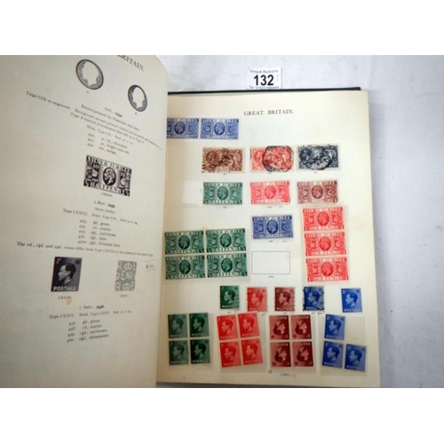 132 - Stamps - 2 albums of c19th and c20th stamps covering Victoria to Elizabeth II including Penny Black,... 