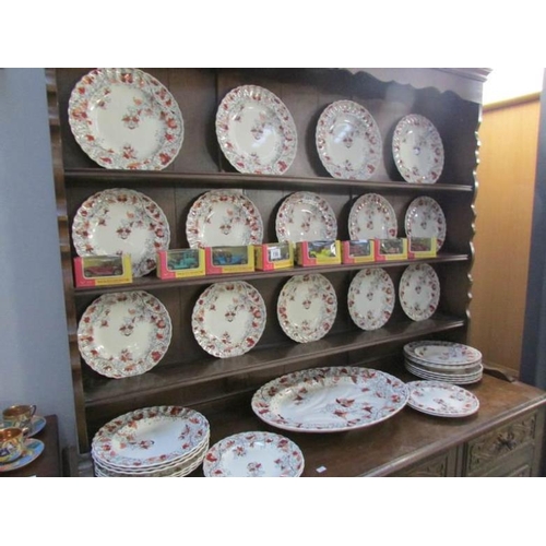 155 - 33 pieces of 19th century dinner ware including large meat platter