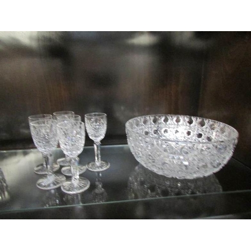 175 - A mixed lot of cut glass including 2 decanters, fruit bowl, glasses etc