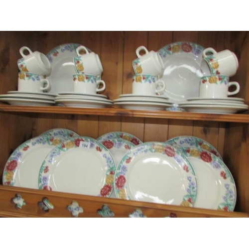 194 - Approximately 80 pieces of vintage tea and dinner ware