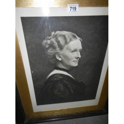 719 - A framed and glazed Victorian portrait photo, image 55 x 40 cm