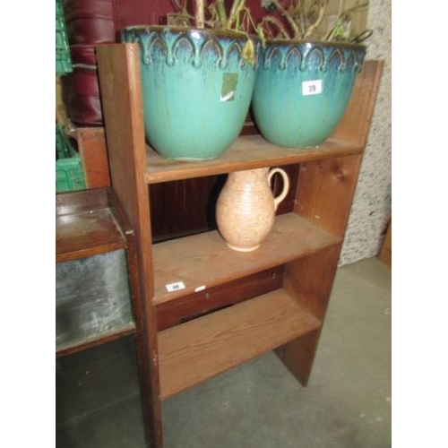 40 - A set of pine shelves