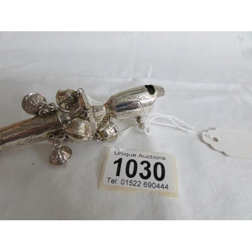 1030 - A Georgian silver babies rattle, hall marked for 1832