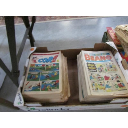 111 - 3 boxes of assorted comics