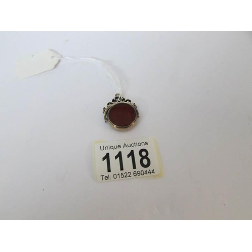 1118 - A Victorian rose gold fob set with bloodstone and cornelian