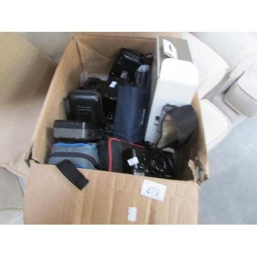 279 - A large quantity of camera's including Canon