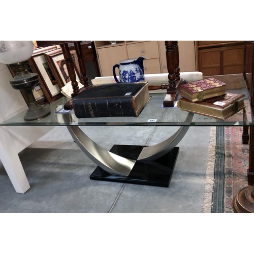 353 - A modern glass table