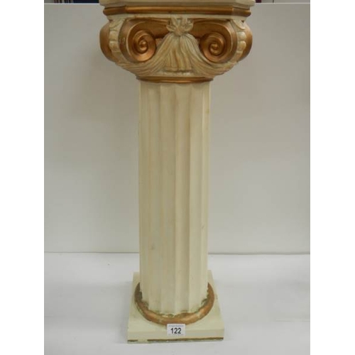 122 - A mid 20th century column in fair condition, 26'' tall.