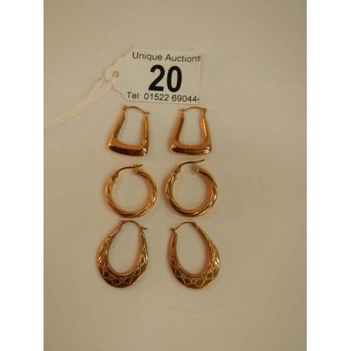 20 - 3 pairs of 9ct gold earrings 3g