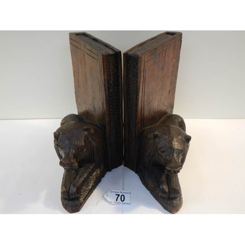 70 - A pair of Black Forest book ends, 7.5'' tall.