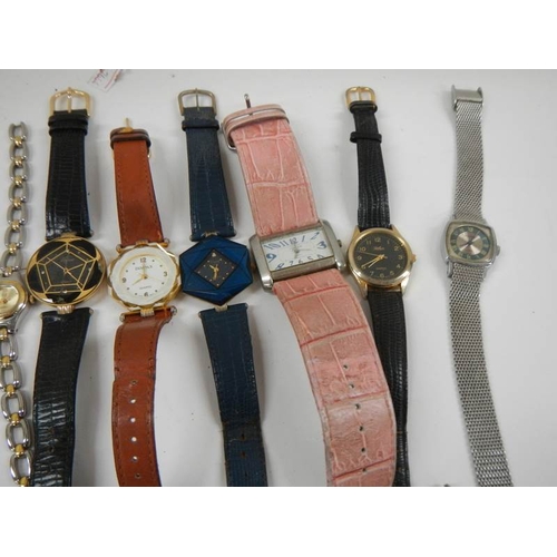 167 - A mixed lot of ladies and Gent's wrist watches, (approximately 23).