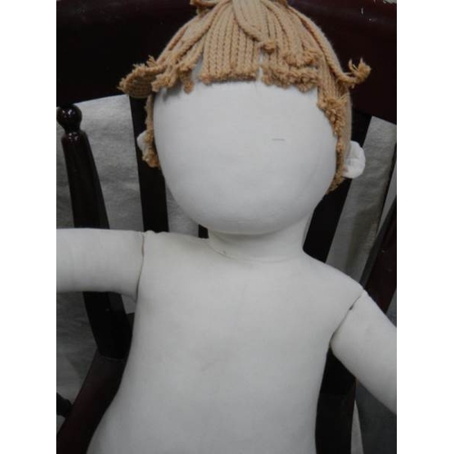 250 - 3 cloth mannikin dolls, 32'' - 41'' tall, in good condition apart from one foot needs repair.