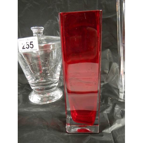 255 - 7 items of good glass including Murano vase, Swedish, and cranberry.