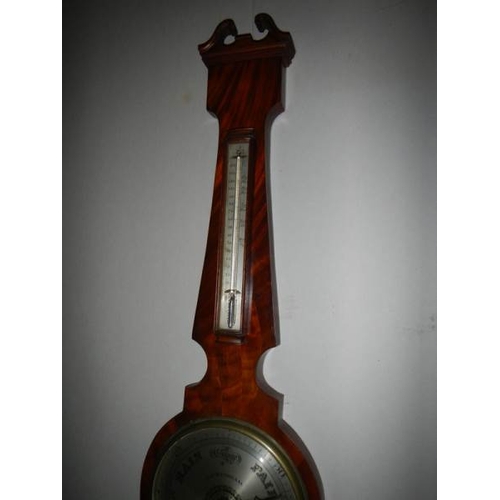 291 - A Victorian barometer b y A P Montegani, Wisbech, in good condition.