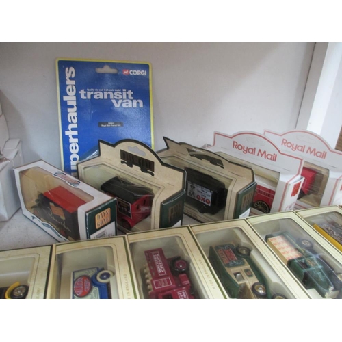 678 - A quantity of boxed mainly Lledo Die cast models