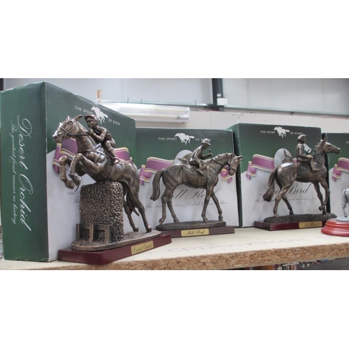 680 - 7 boxed Atlas 'The sport of Kings' horses (2 unopened) & 2 other horses, including Red Rum & Desert ... 