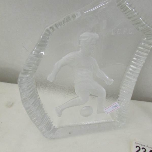 2346 - 2 glass paperweights featuring footballers.