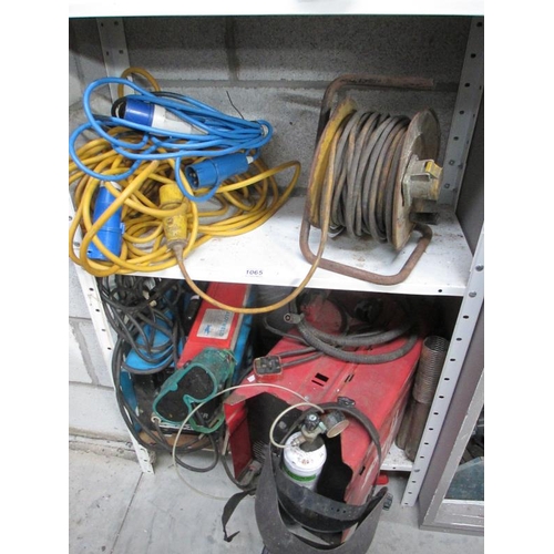 1065 - A snap on MIG welder with CO2/argon and an electric stick welder and mask