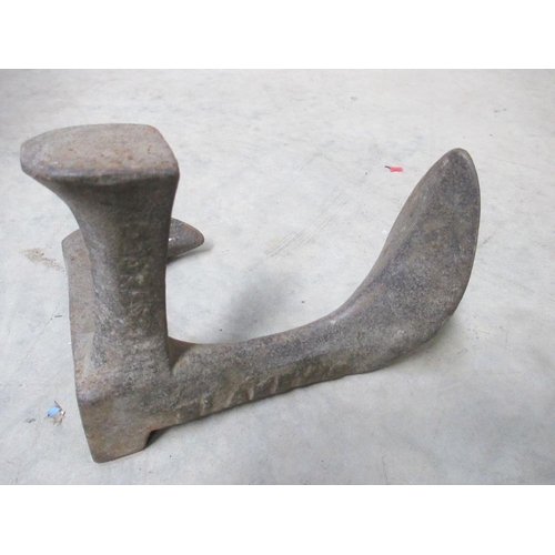 1348 - A Shoemakers metal form cast with Blakeys Mark