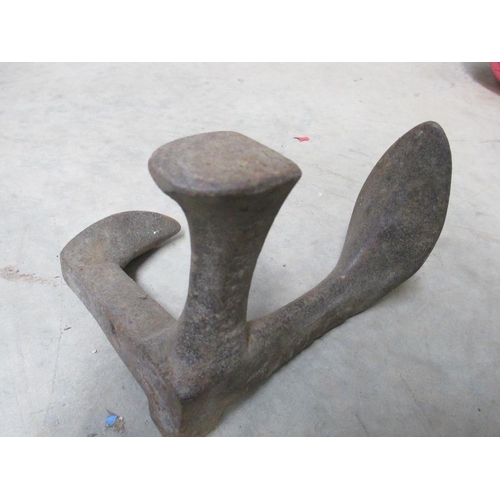 1348 - A Shoemakers metal form cast with Blakeys Mark