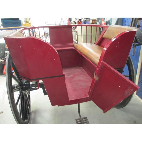 1479 - A good 4 seat single horse buggy in original livery.