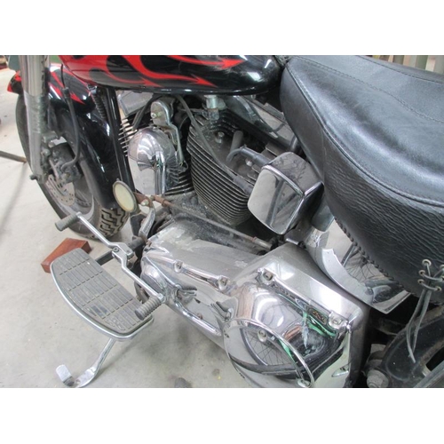 1484 - A 2004 red Harley Davidson V twin with security alarm, 1450cc, first registered May 2004., straight ... 