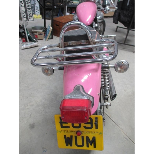 1509 - A Yamaha Virago V twin in metallic pink. First registered July 1988, currently on sorn. REG E891WUM