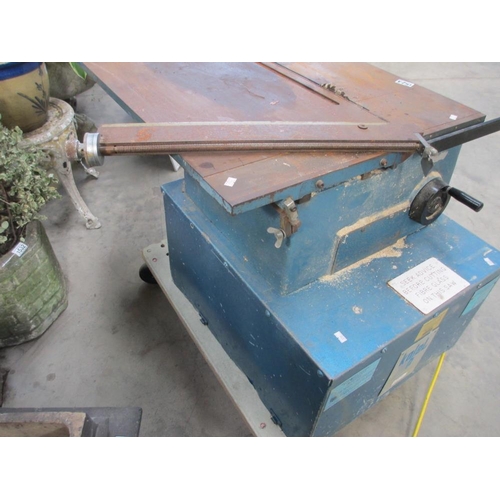 1523 - A Kobel industrial disc saw