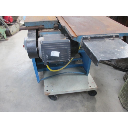 1523 - A Kobel industrial disc saw