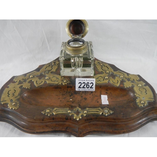 2262 - A good Victorian ink stand complete with original glass inkwells.