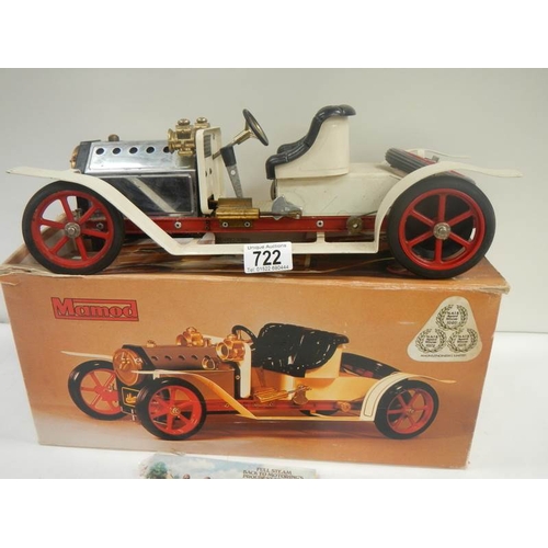 722 - A Mamod steam car