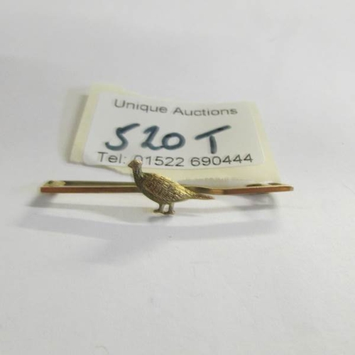 520T - A 9ct gold 9.5 gram pheasant brooch.