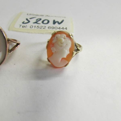 520W - 2 9ct gold cameo rings, sizes K and N.