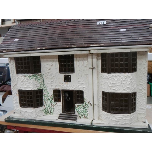 791 - An old wooden dolls house, 27'' x 20''