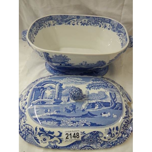 2148 - A large Spode Italian tureen.