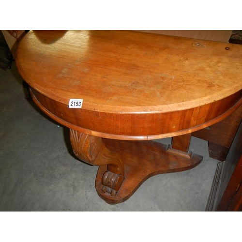 2153 - A mahogany duchy style hall table.