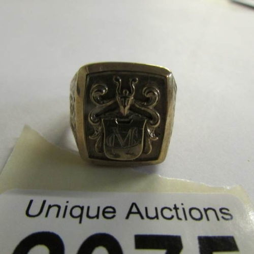 2075 - A 9ct gold Masonic ring, size U.   grams.