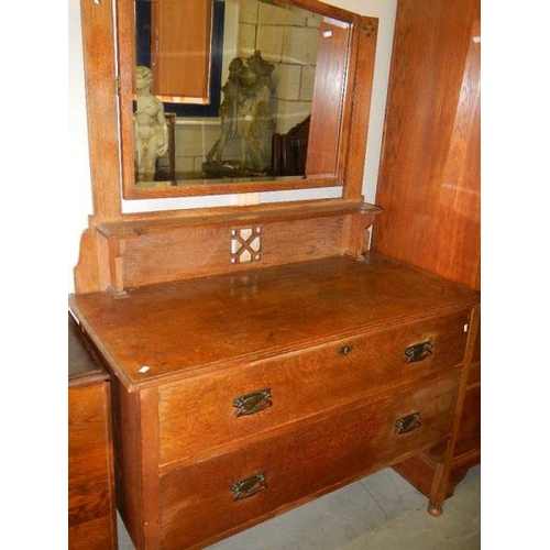 2273 - An oak wardrobe and dressing table.