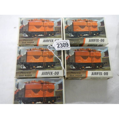 2309 - 5 boxed Airfix '00' silo wagons.