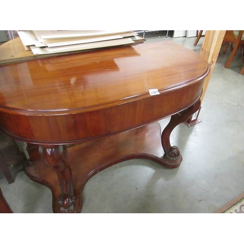 2387 - A Victorian mahogany hall table in good condition.