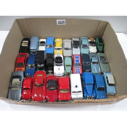 2625 - Box containing various die cast cars