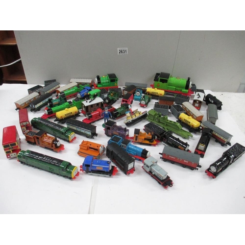 2631 - Box containing various ERTL Thomas Tank series vehicles